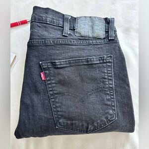 512 SLIM LEVIS JEANS (used)